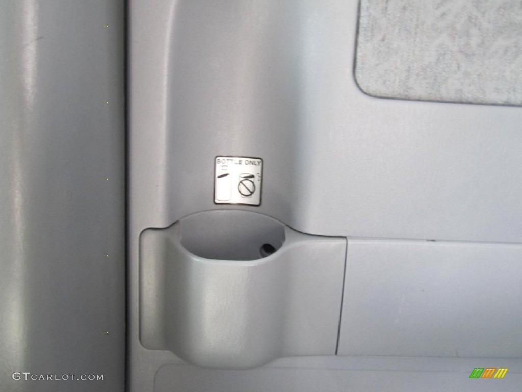 1998 Sienna LE - Silver Spruce Metallic / Gray photo #19