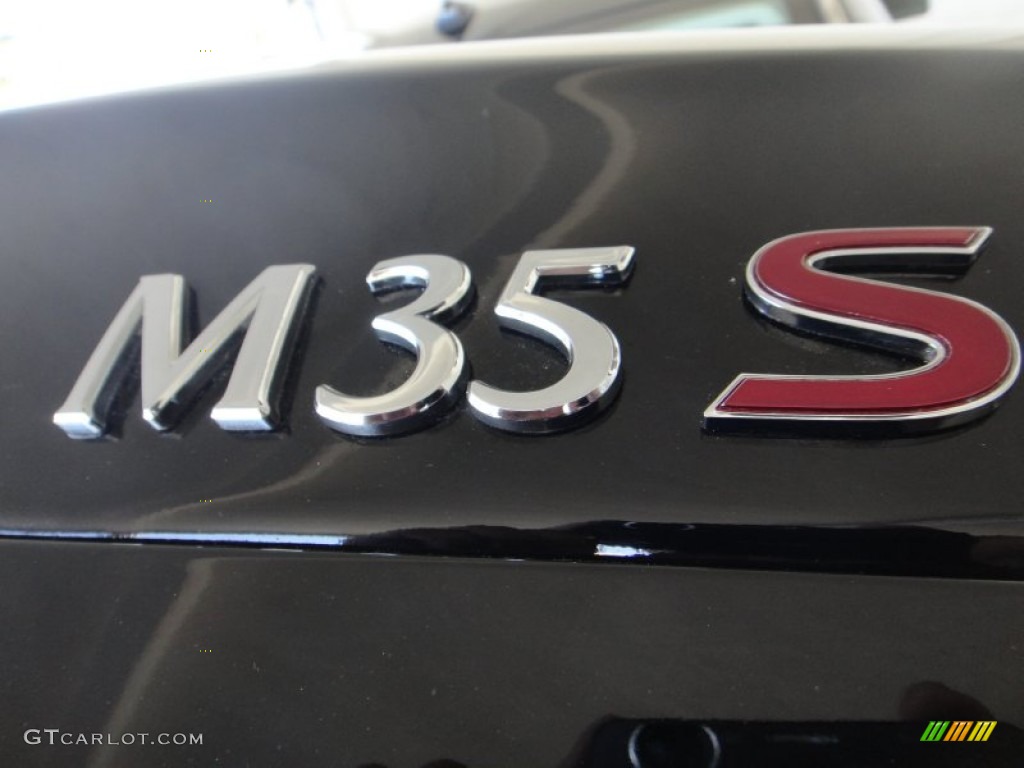 2010 M 35 S Sedan - Black Obsidian / Graphite photo #17