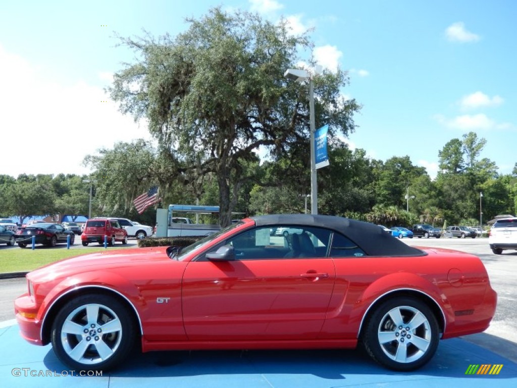 2006 Mustang GT Premium Convertible - Torch Red / Dark Charcoal photo #2