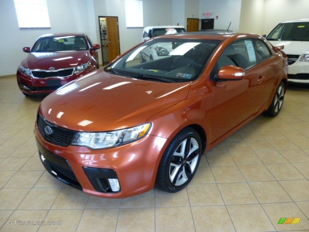 2010 Forte Koup SX - Copperhead / Black Sport photo #3
