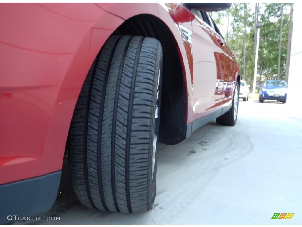 2011 Taurus Limited - Red Candy / Light Stone photo #11
