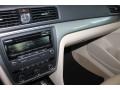 Candy White - Passat 2.5L Wolfsburg Edition Photo No. 15