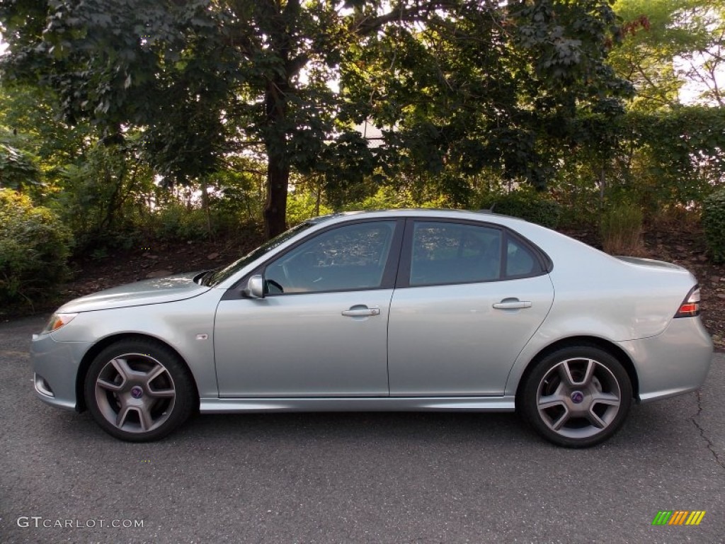 2010 9-3 Aero Sport Sedan XWD - Glacier Silver Metallic / Black photo #2