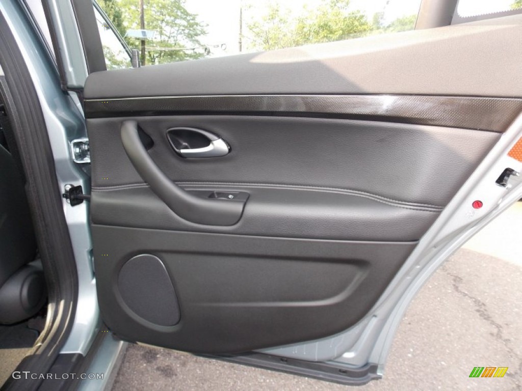 2010 9-3 Aero Sport Sedan XWD - Glacier Silver Metallic / Black photo #25