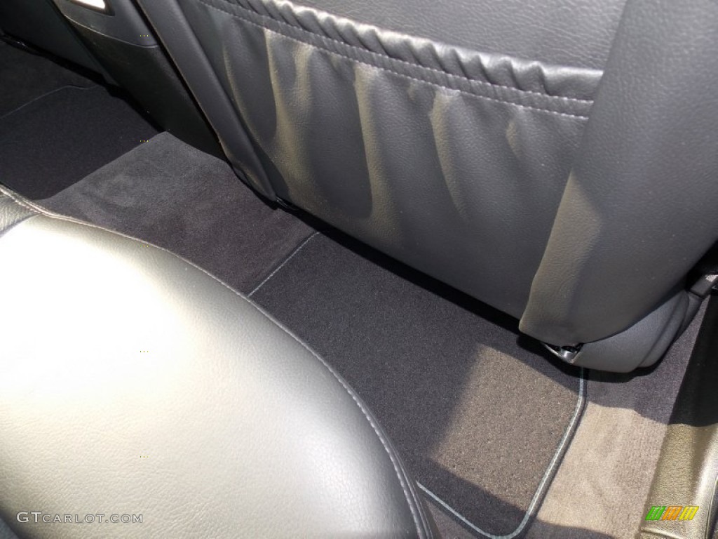 2010 9-3 Aero Sport Sedan XWD - Glacier Silver Metallic / Black photo #28