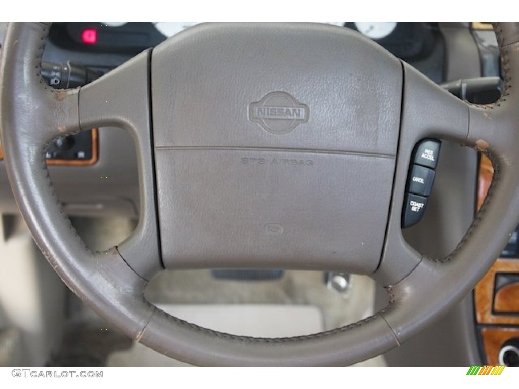 1995 Maxima GLE - Arctic White Pearl / Beige photo #6