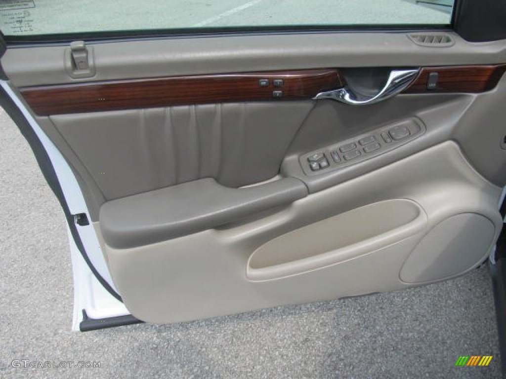 2005 DeVille DHS - White Lightning / Cashmere photo #11