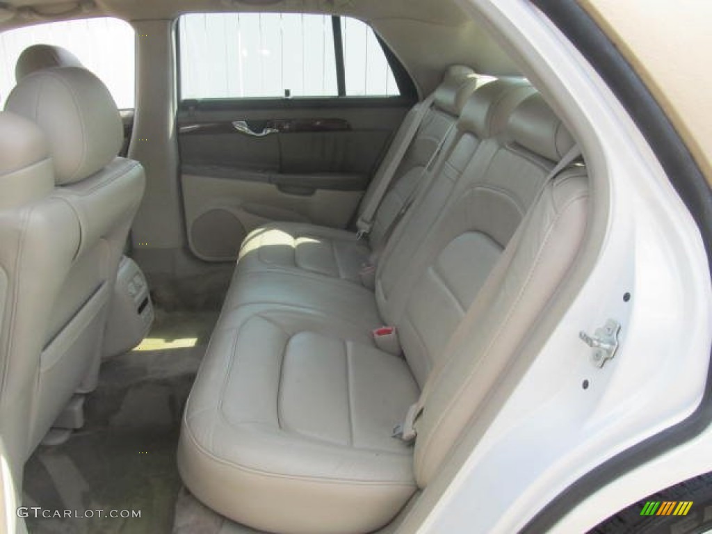 2005 Cadillac DeVille DHS Rear Seat Photos