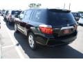 Black - Highlander Limited 4WD Photo No. 3