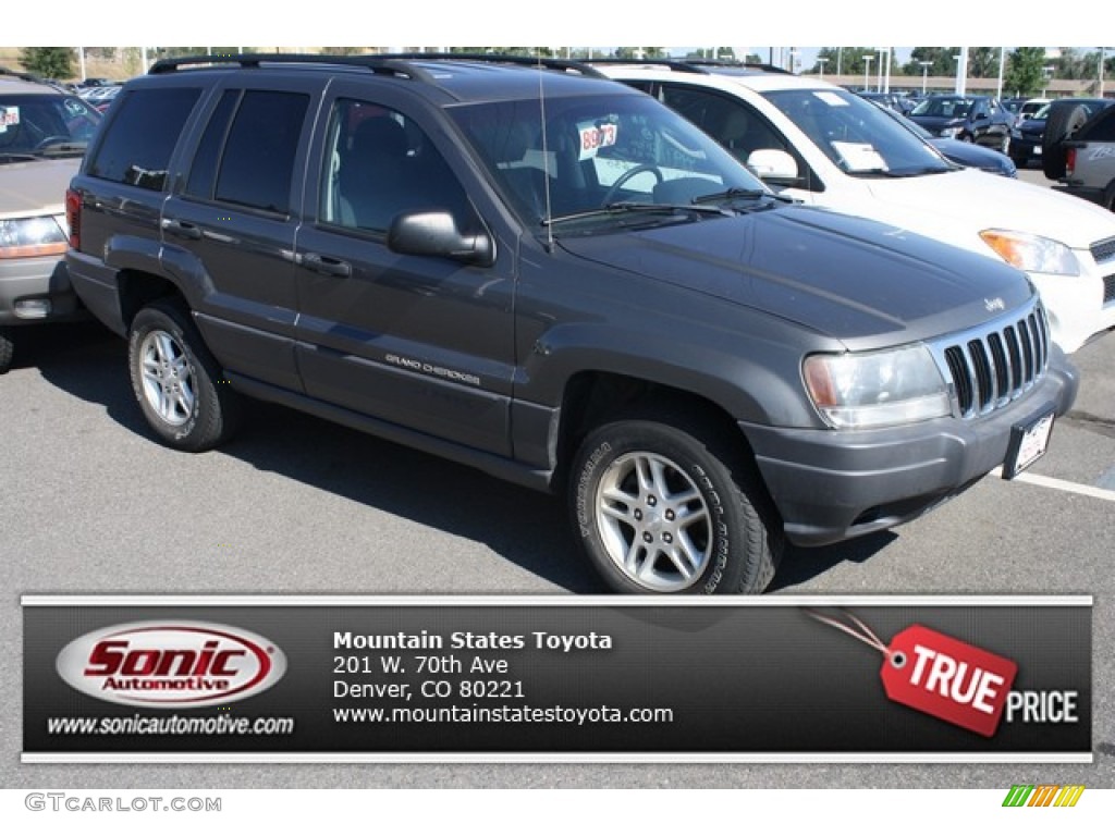 2003 Grand Cherokee Laredo 4x4 - Graphite Metallic / Dark Slate Gray photo #1