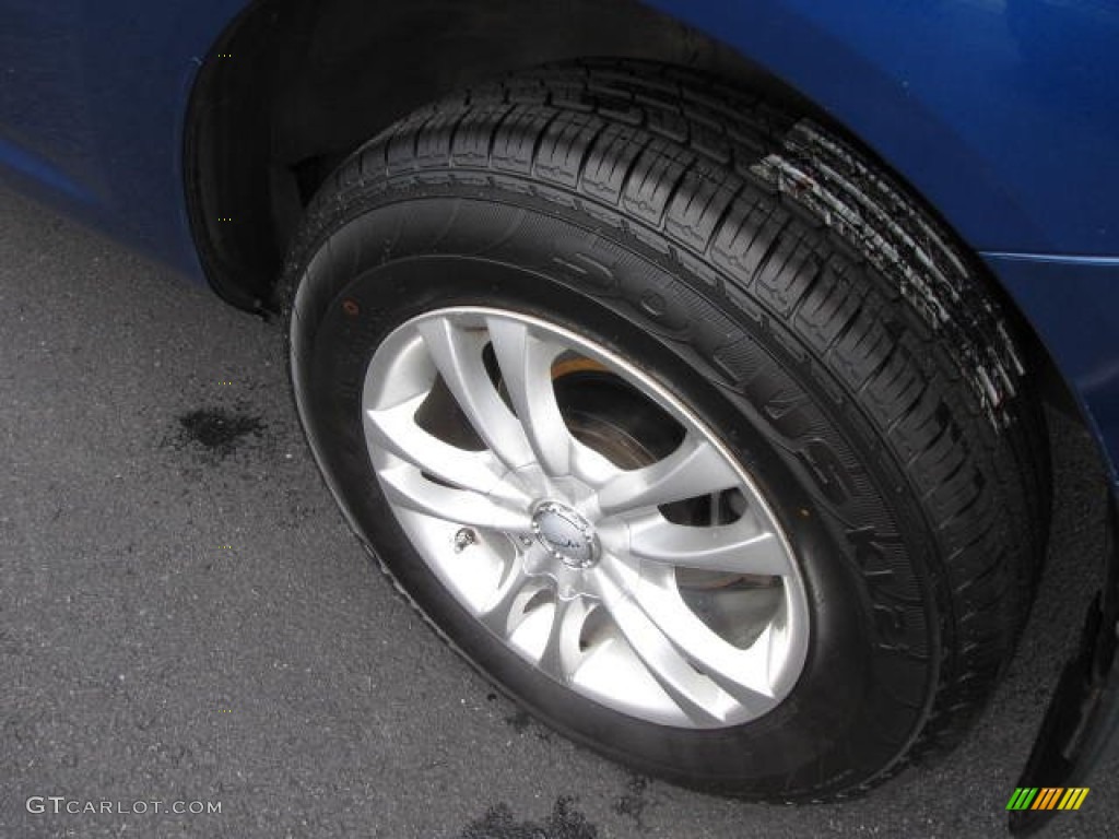 2010 Rogue S AWD - Indigo Blue / Gray photo #16