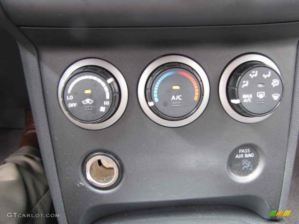 2010 Rogue S AWD - Indigo Blue / Gray photo #31