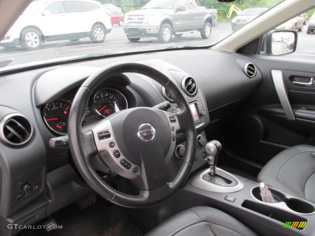 2011 Rogue SL AWD - Pearl White / Black photo #14