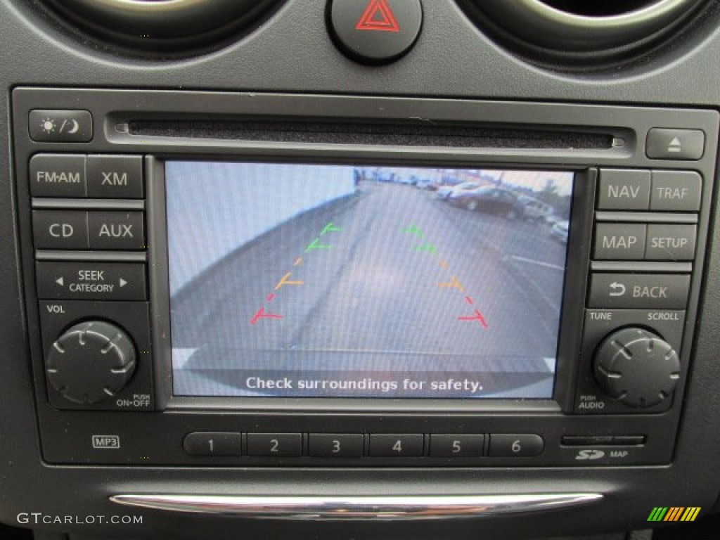 2011 Rogue SL AWD - Pearl White / Black photo #19