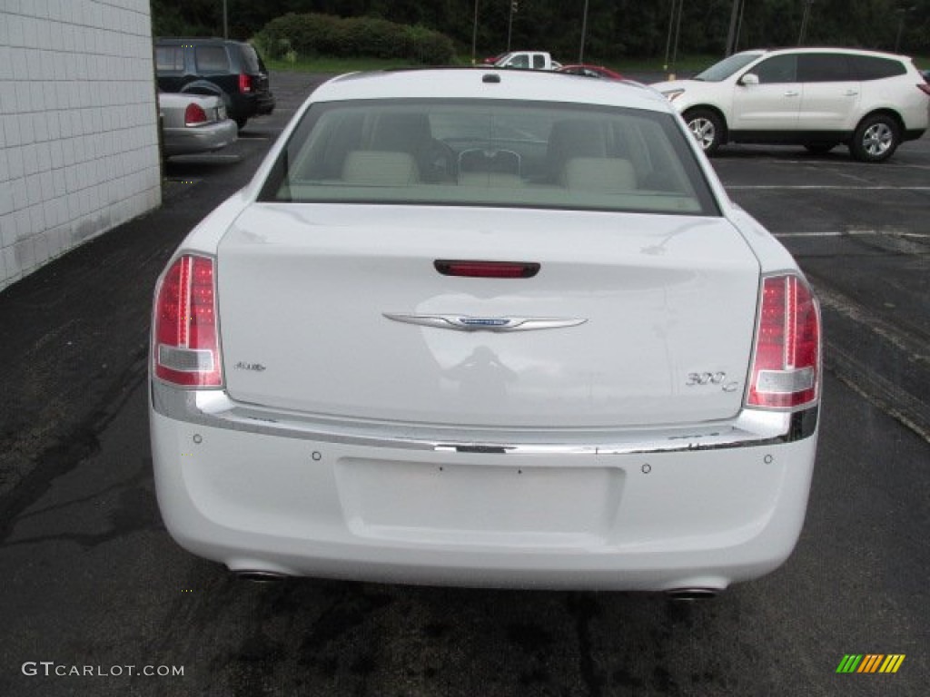 2013 300 C AWD - Bright White / Dark Frost Beige/Light Frost Beige photo #8