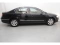 Deep Black - Passat 2.0T Sedan Photo No. 7