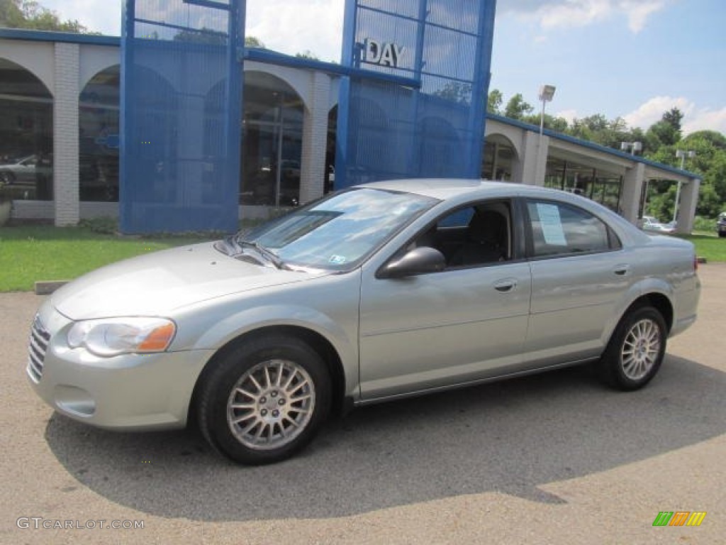 2006 Sebring Touring Sedan - Linen Gold Metallic Pearl / Dark Slate Gray photo #1