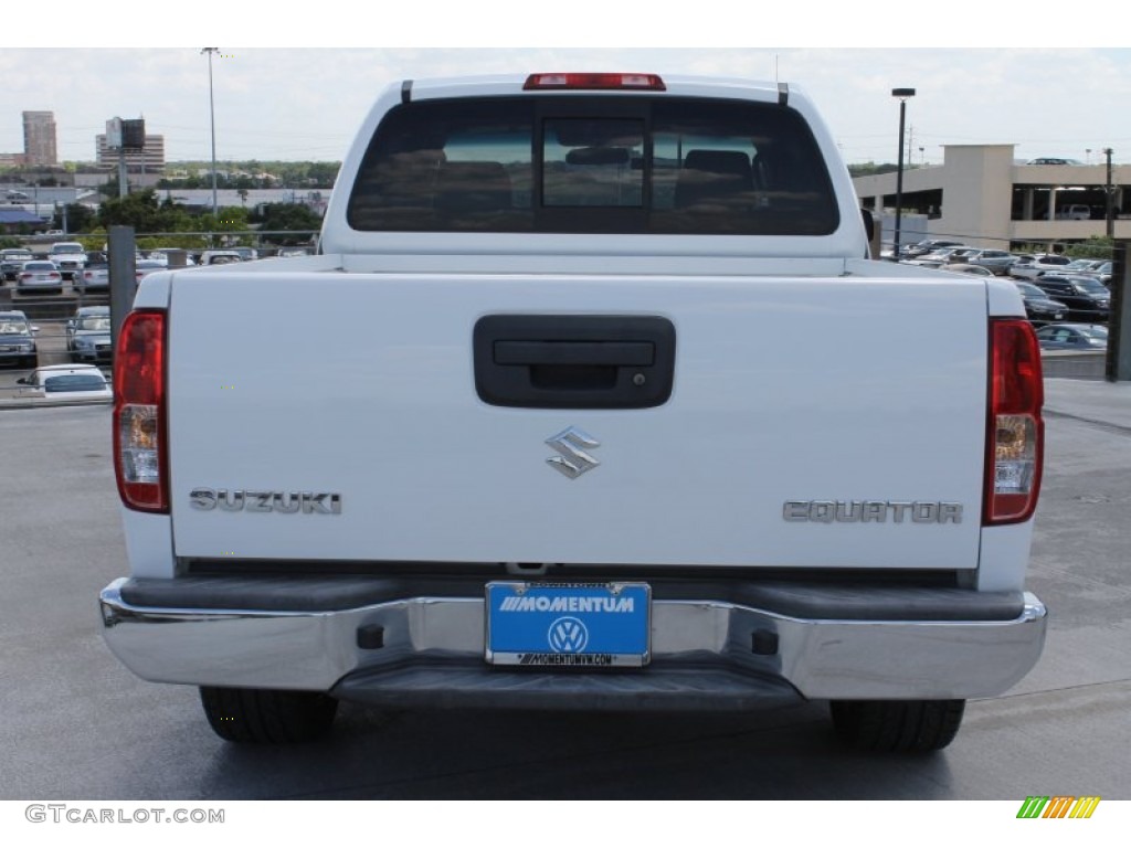 2009 Equator Extended Cab - Glacier White / Graphite photo #8