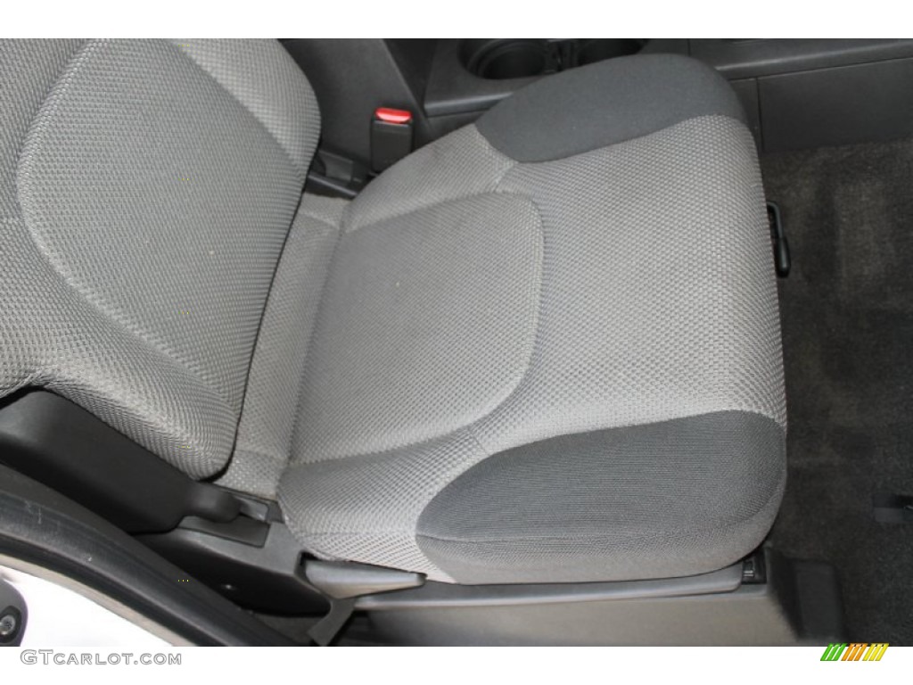 2009 Equator Extended Cab - Glacier White / Graphite photo #24