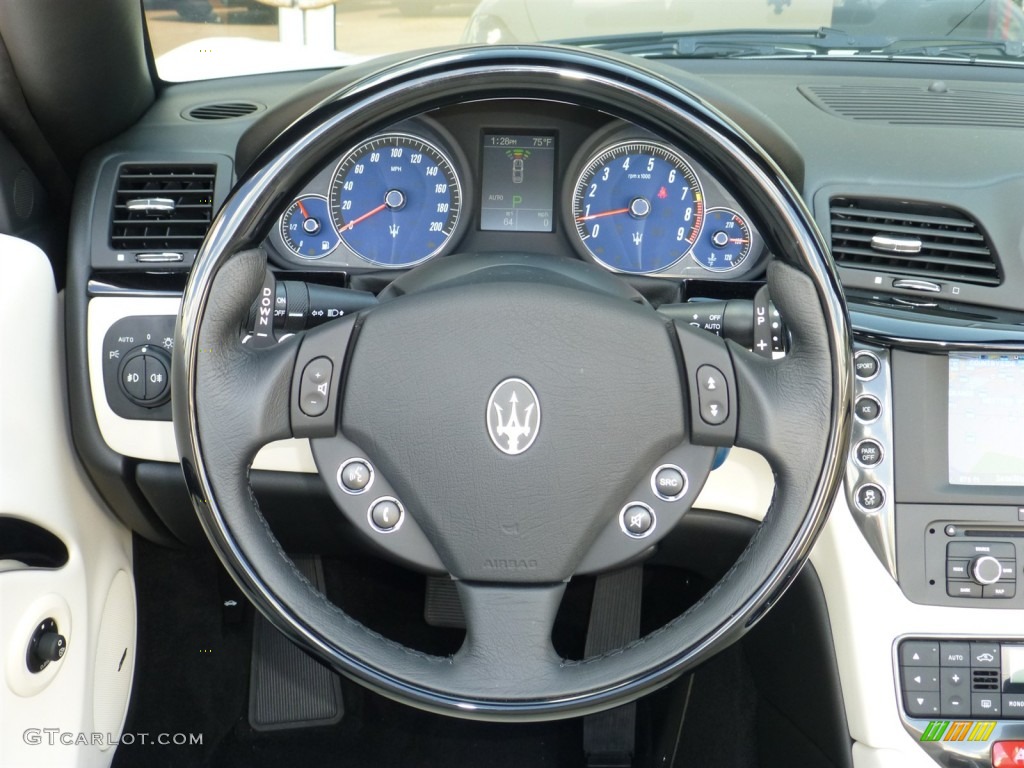 2014 Maserati GranTurismo Convertible GranCabrio Bianco Pregiato Steering Wheel Photo #84558739