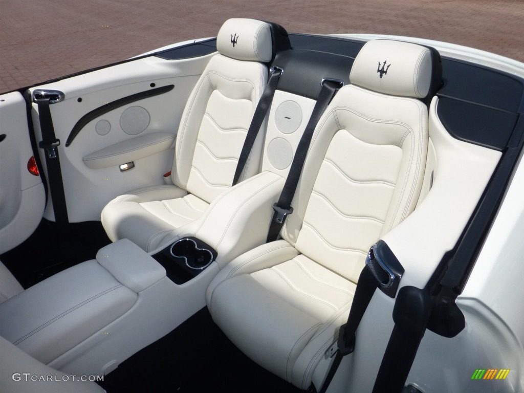 2014 Maserati GranTurismo Convertible GranCabrio Rear Seat Photo #84558904