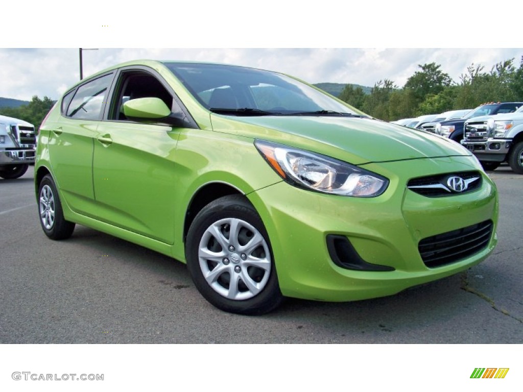 2012 Accent GS 5 Door - Electrolyte Green / Gray photo #18