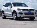 Pure White - Touareg TDI Lux 4Motion Photo No. 1