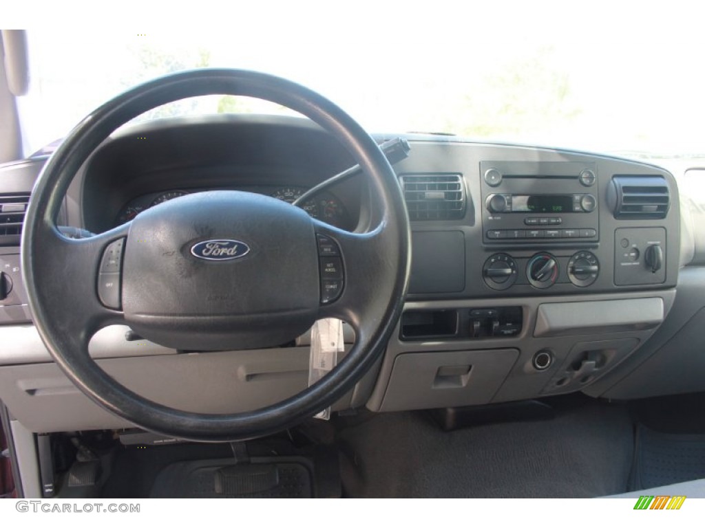 2005 F250 Super Duty XLT SuperCab - Dark Toreador Red Metallic / Dark Flint photo #17