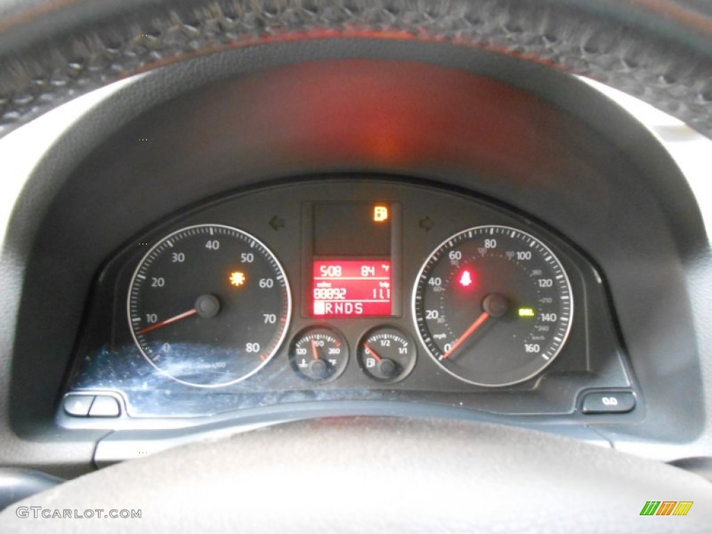 2008 Jetta SE Sedan - Salsa Red / Pure Beige photo #28