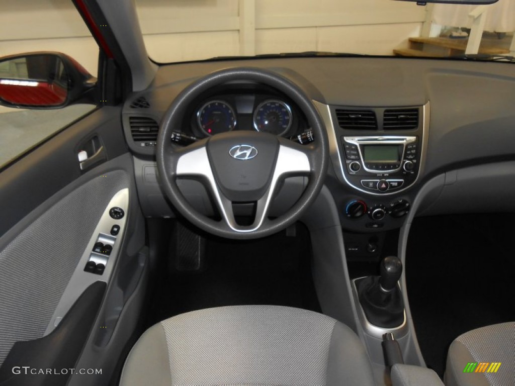 2012 Accent GLS 4 Door - Boston Red / Gray photo #23
