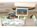 White Diamond Tricoat - Suburban LTZ 4x4 Photo No. 36