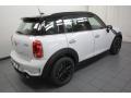 Light White - Cooper S Countryman Photo No. 8