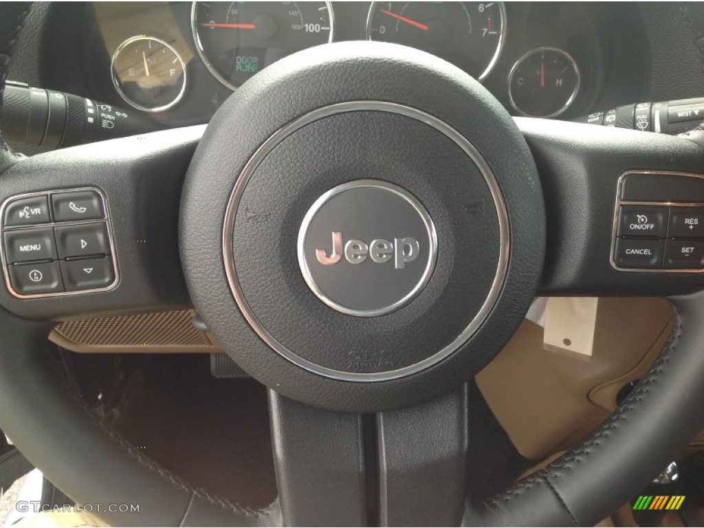 2012 Wrangler Unlimited Sahara 4x4 - Black Forest Green Pearl / Black/Dark Saddle photo #27