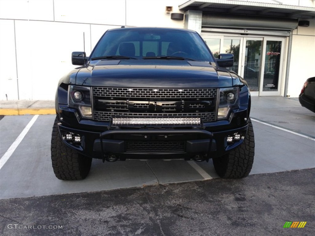 Tuxedo Black Metallic 2013 Ford F150 SVT Raptor SuperCab 4x4 Exterior Photo #84574714