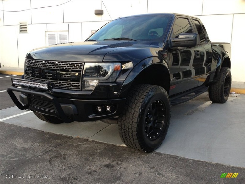 Tuxedo Black Metallic 2013 Ford F150 SVT Raptor SuperCab 4x4 Exterior Photo #84574738