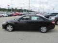 Black - Camry LE Photo No. 5