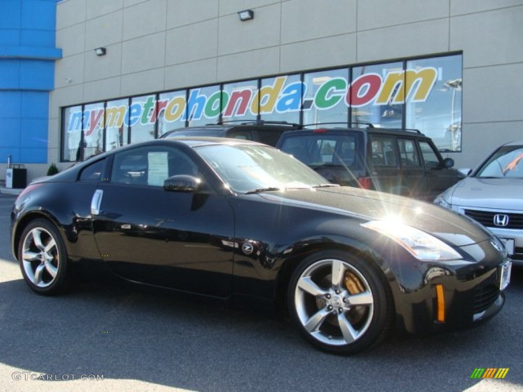 2005 350Z Touring Coupe - Super Black / Charcoal photo #1