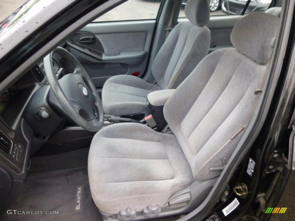 2004 Elantra GLS Sedan - Black Obsidian / Gray photo #15
