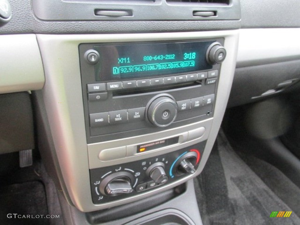 2008 Chevrolet Cobalt LT Coupe Controls Photo #84582043