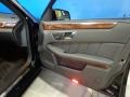 Black - E 350 4Matic Sedan Photo No. 33