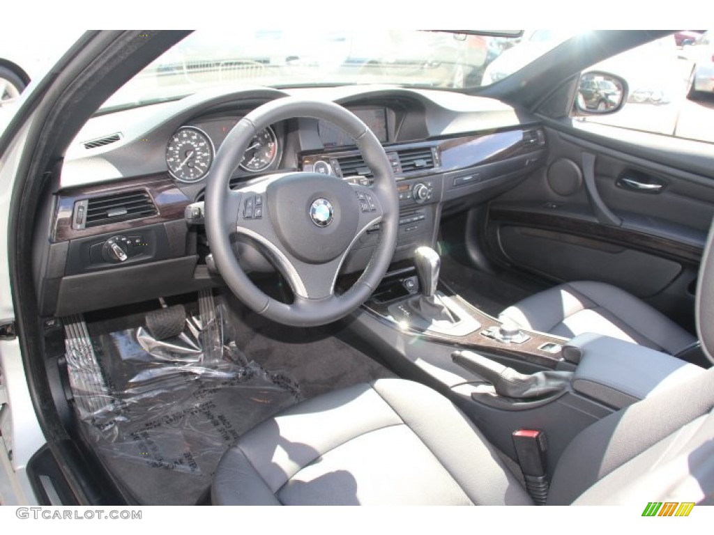 2013 3 Series 328i Convertible - Titanium Silver Metallic / Black photo #10