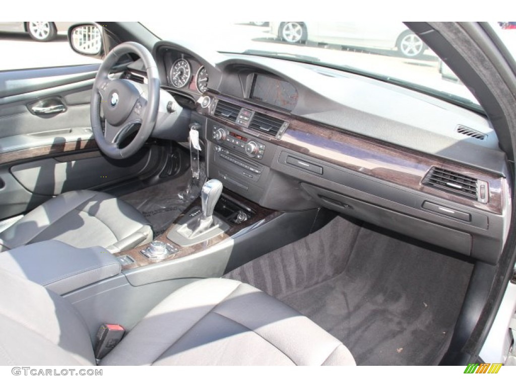 2013 3 Series 328i Convertible - Titanium Silver Metallic / Black photo #24