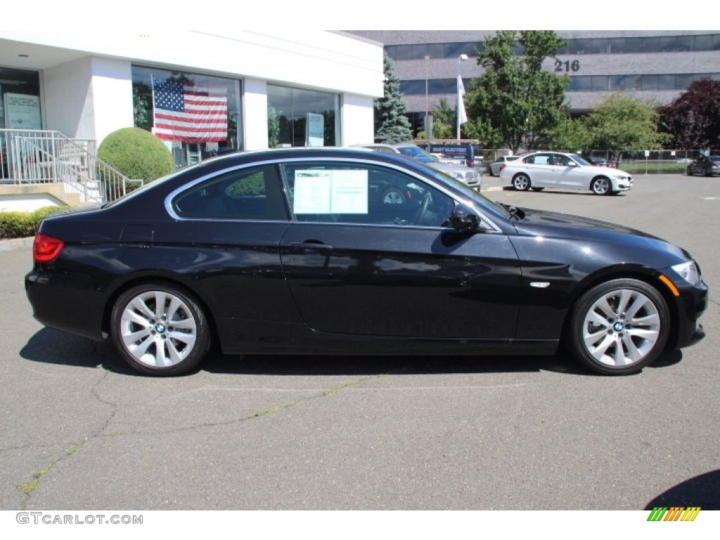 2013 3 Series 328i Coupe - Black Sapphire Metallic / Black photo #4