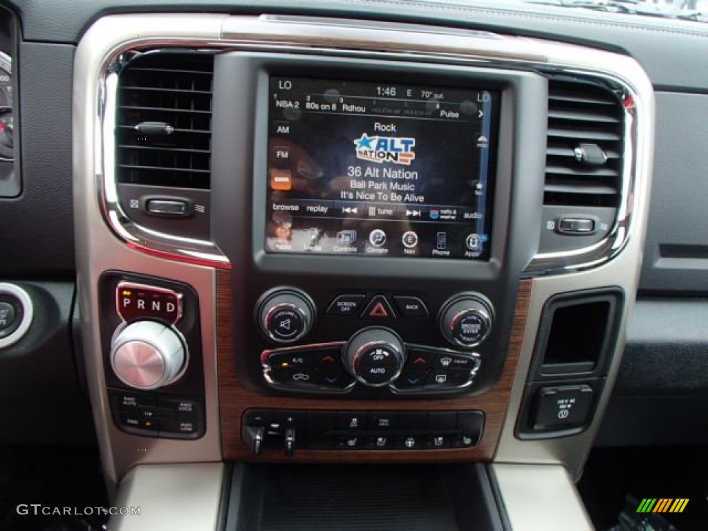 2014 Ram 1500 Laramie Crew Cab 4x4 Controls Photo #84589312