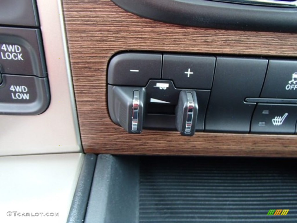2014 Ram 1500 Laramie Crew Cab 4x4 Controls Photo #84589357