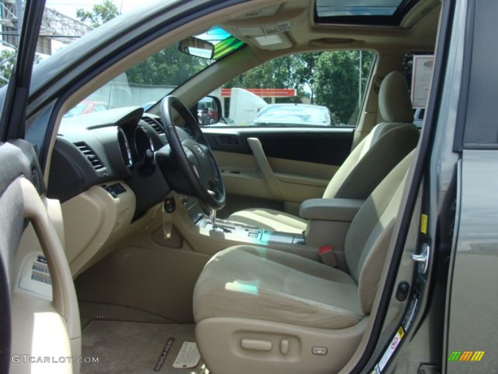 2010 Highlander V6 4WD - Cypress Green Pearl / Sand Beige photo #7