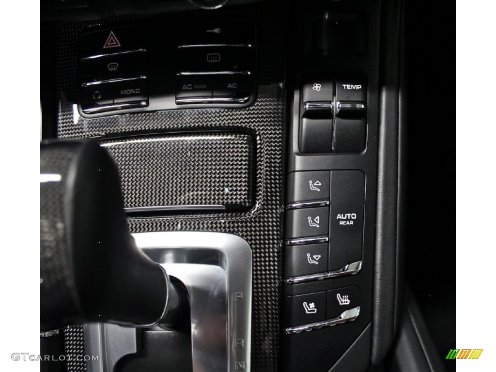 2011 Porsche Cayenne Turbo Controls Photo #84592615