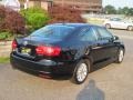 Black - Jetta SE Sedan Photo No. 4