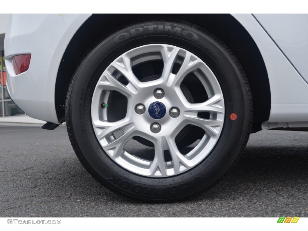 2014 Ford Fiesta SE Hatchback Wheel Photo #84593020