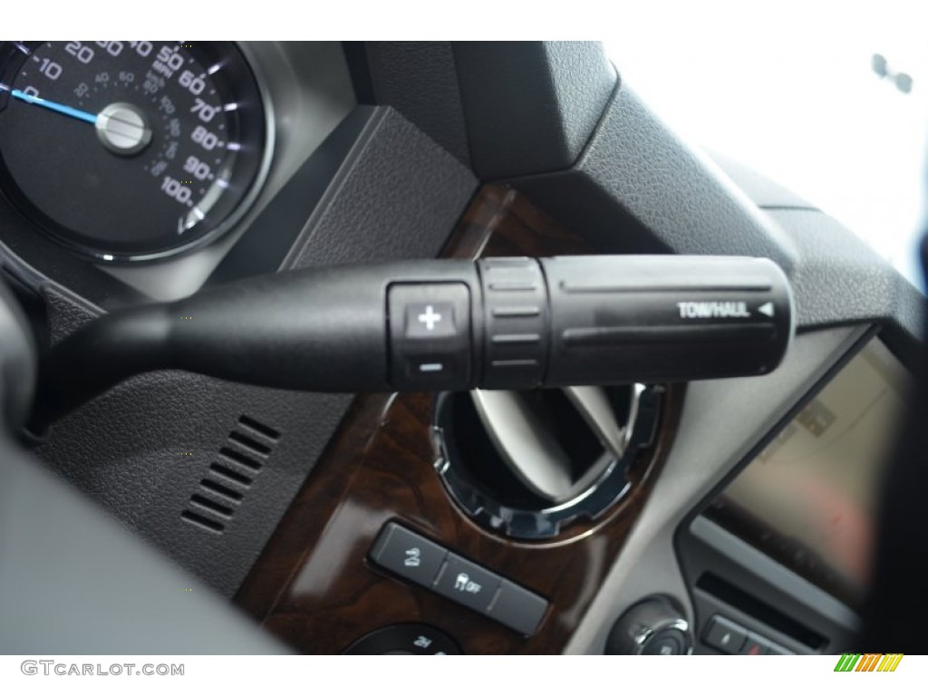 2014 Ford F250 Super Duty Platinum Crew Cab 4x4 Controls Photo #84593854